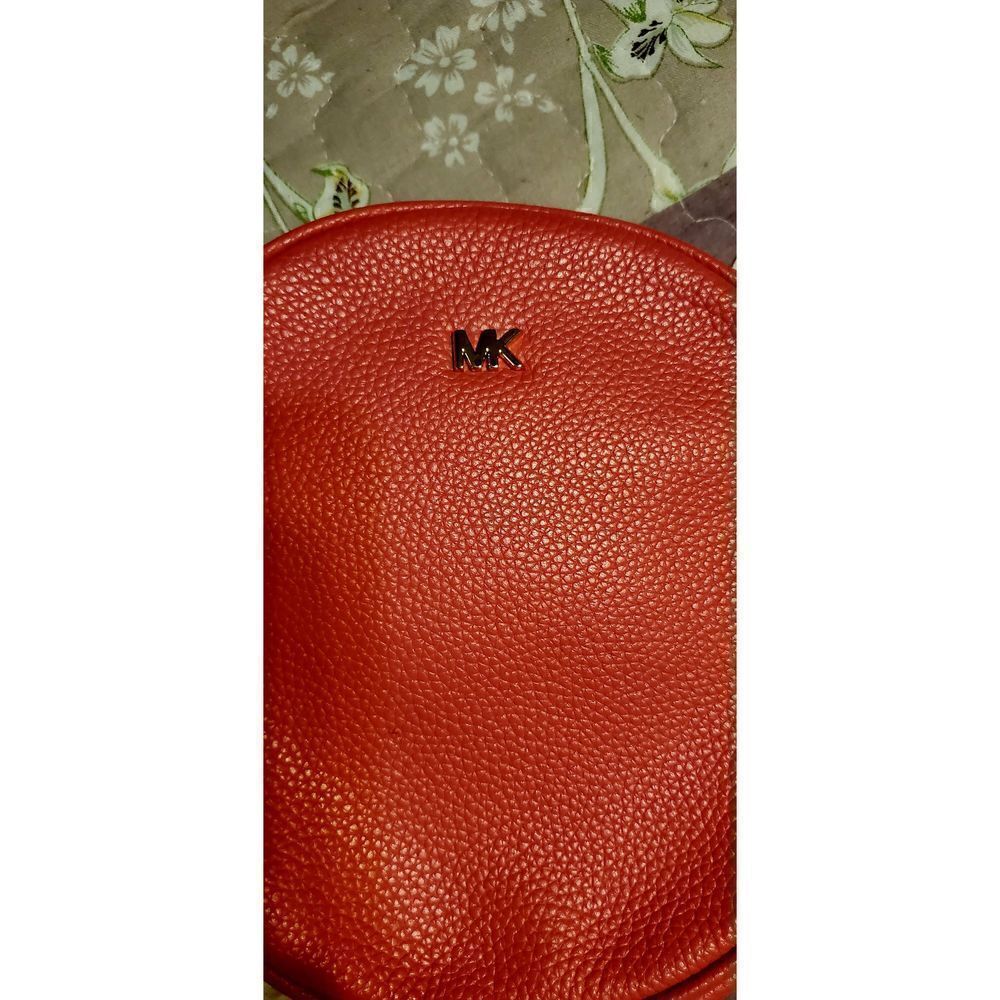 NWOT MICHAEL KORS CROSSBODY - Picture 2 of 6